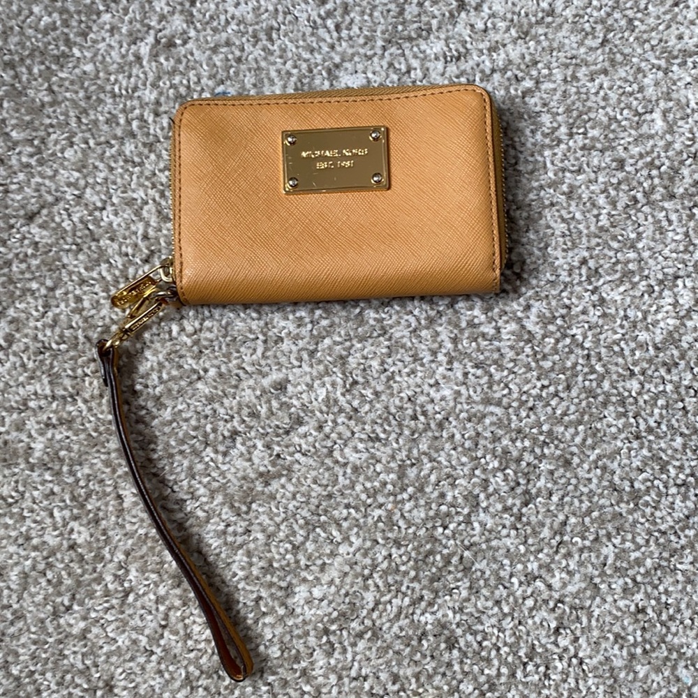 Michael Kors Camel Wallet